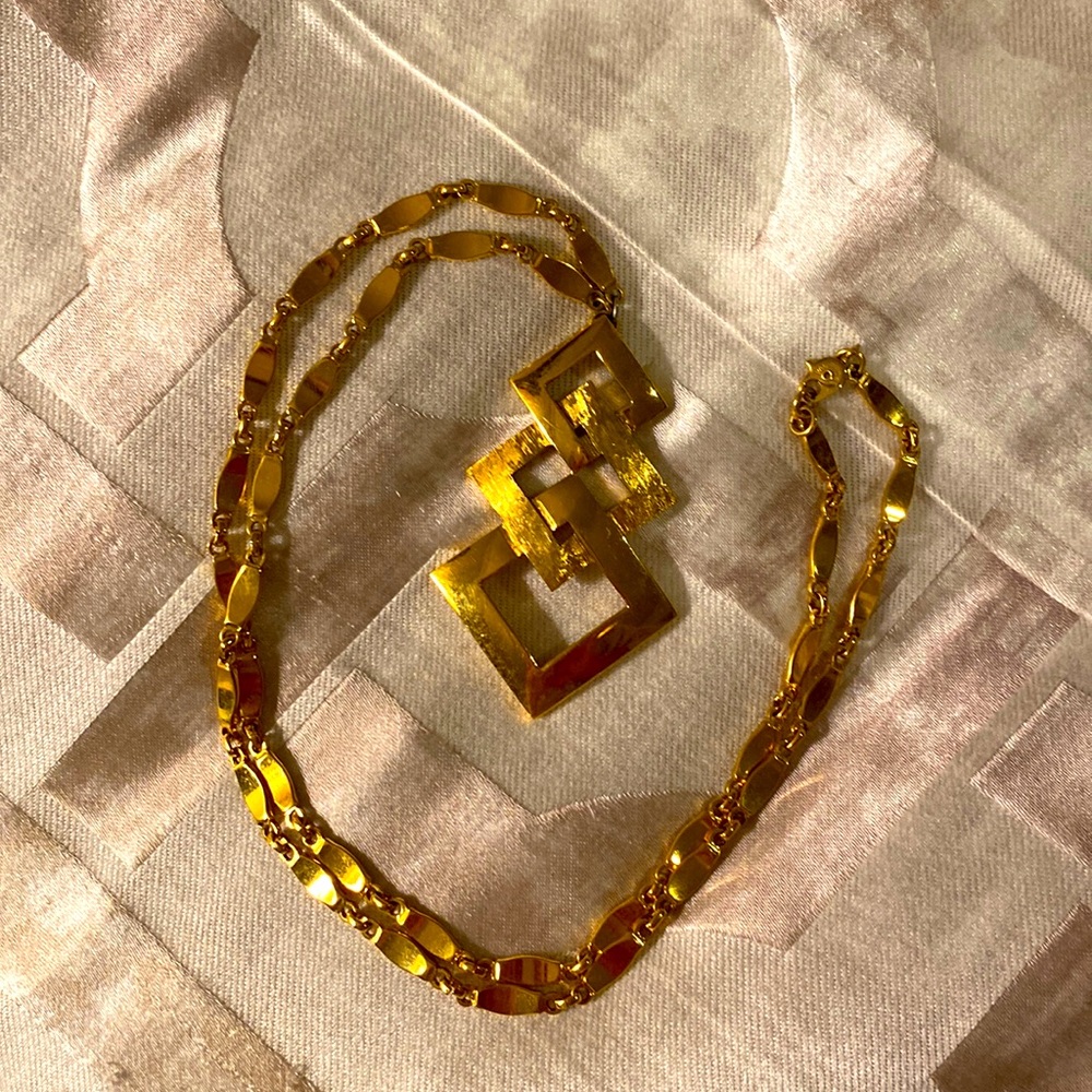 Vintage Monet Necklace with Pendant